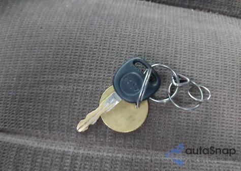 2007 Chevrolet Express Work Van из США, поврежденный, VIN 1GCFG15XX71228965